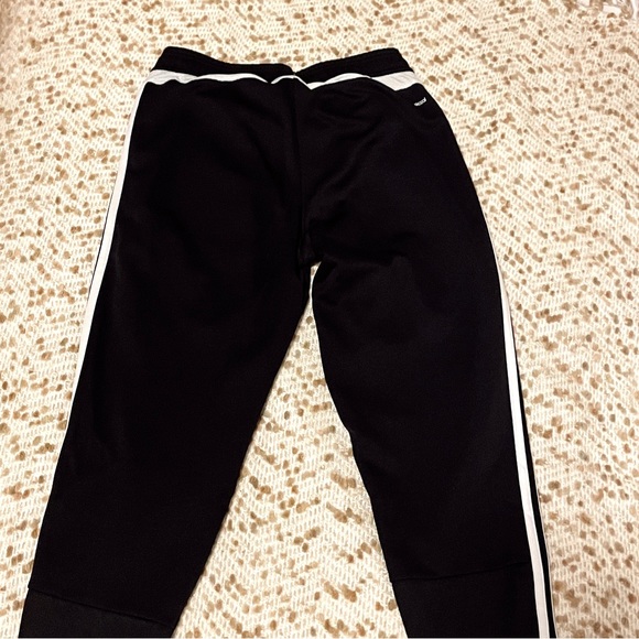 Adidas joggers - Picture 5 of 7